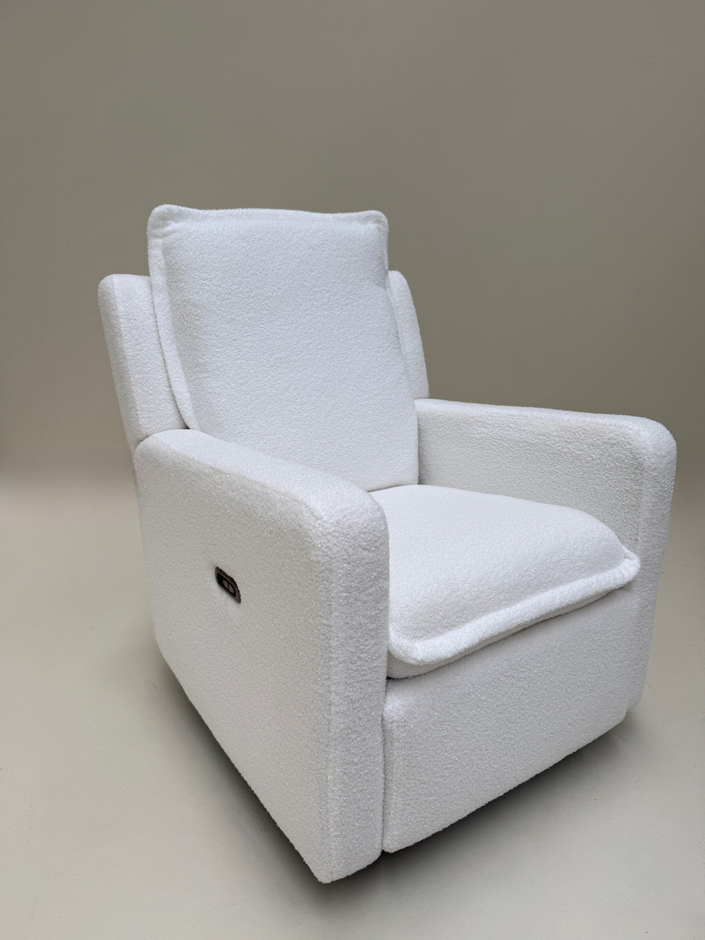 The Chloé Glider - Milk